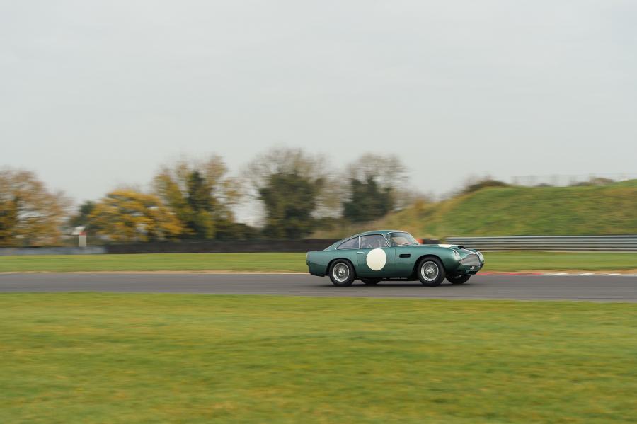  Aston Martin DB4 GT Continuation 2017 года  (WW) (фото 72 из 83)